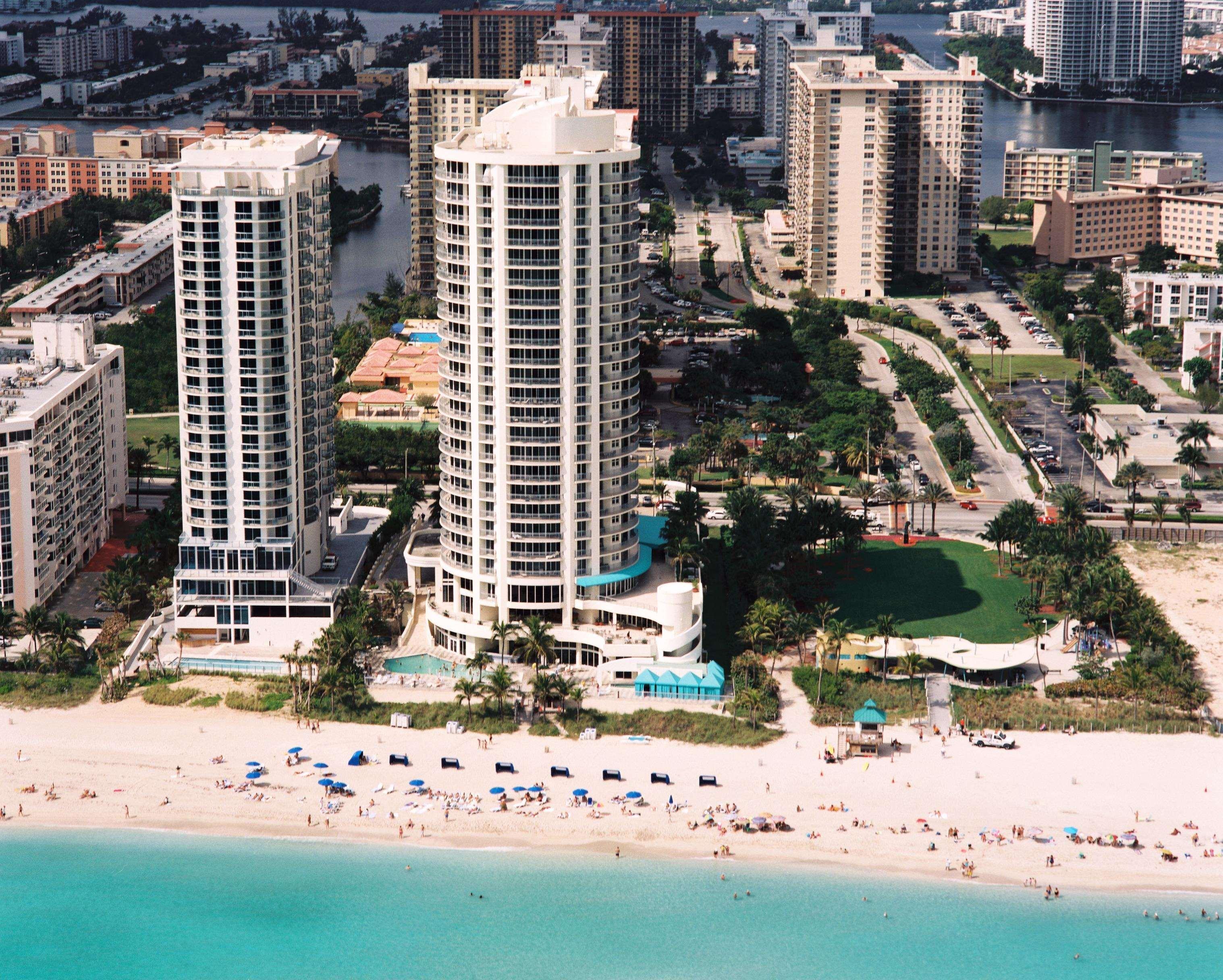 Doubletree By Hilton Ocean Point Resort - North Miami Beach Sunny Isles Beach Eksteriør bilde