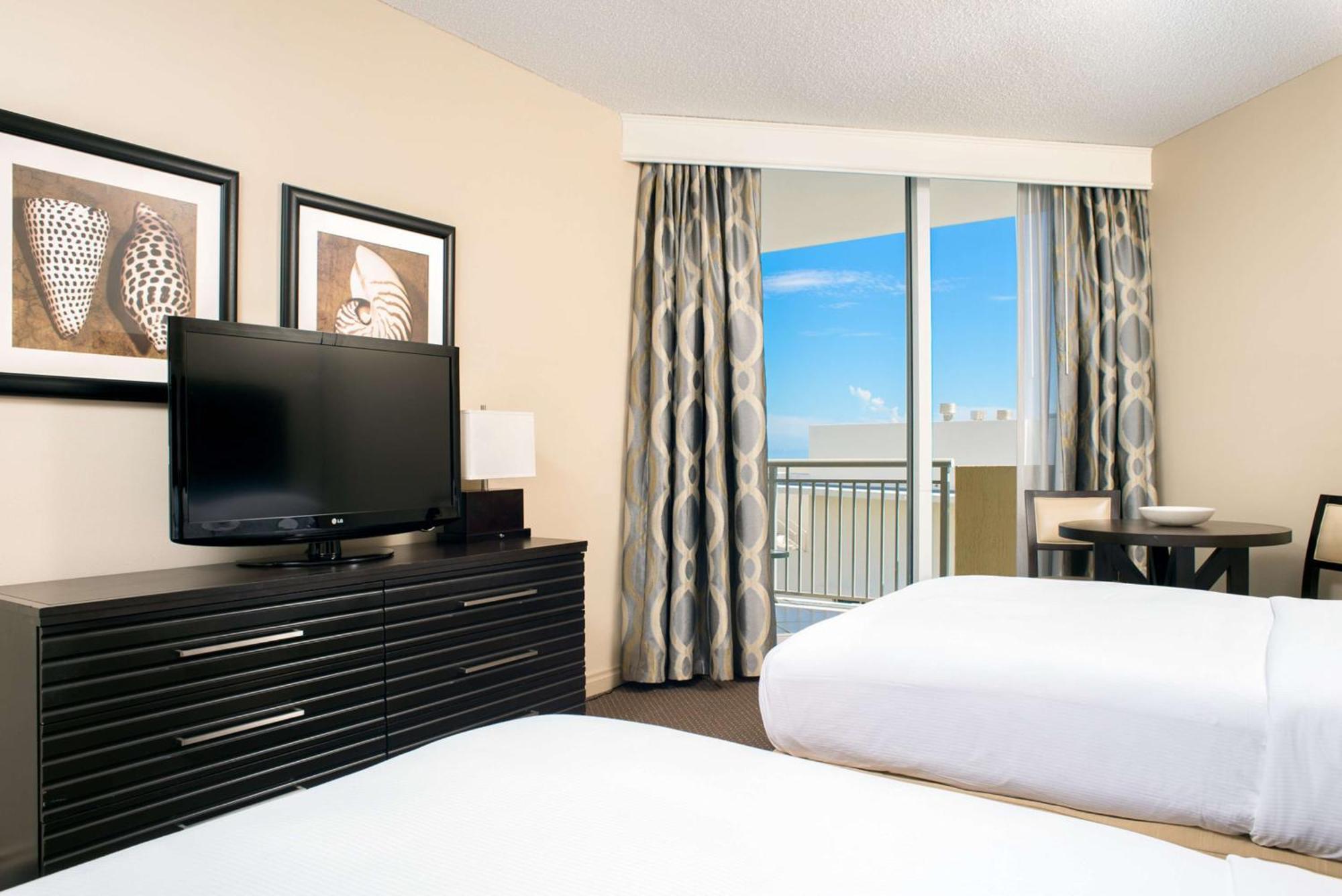 Doubletree By Hilton Ocean Point Resort - North Miami Beach Sunny Isles Beach Eksteriør bilde