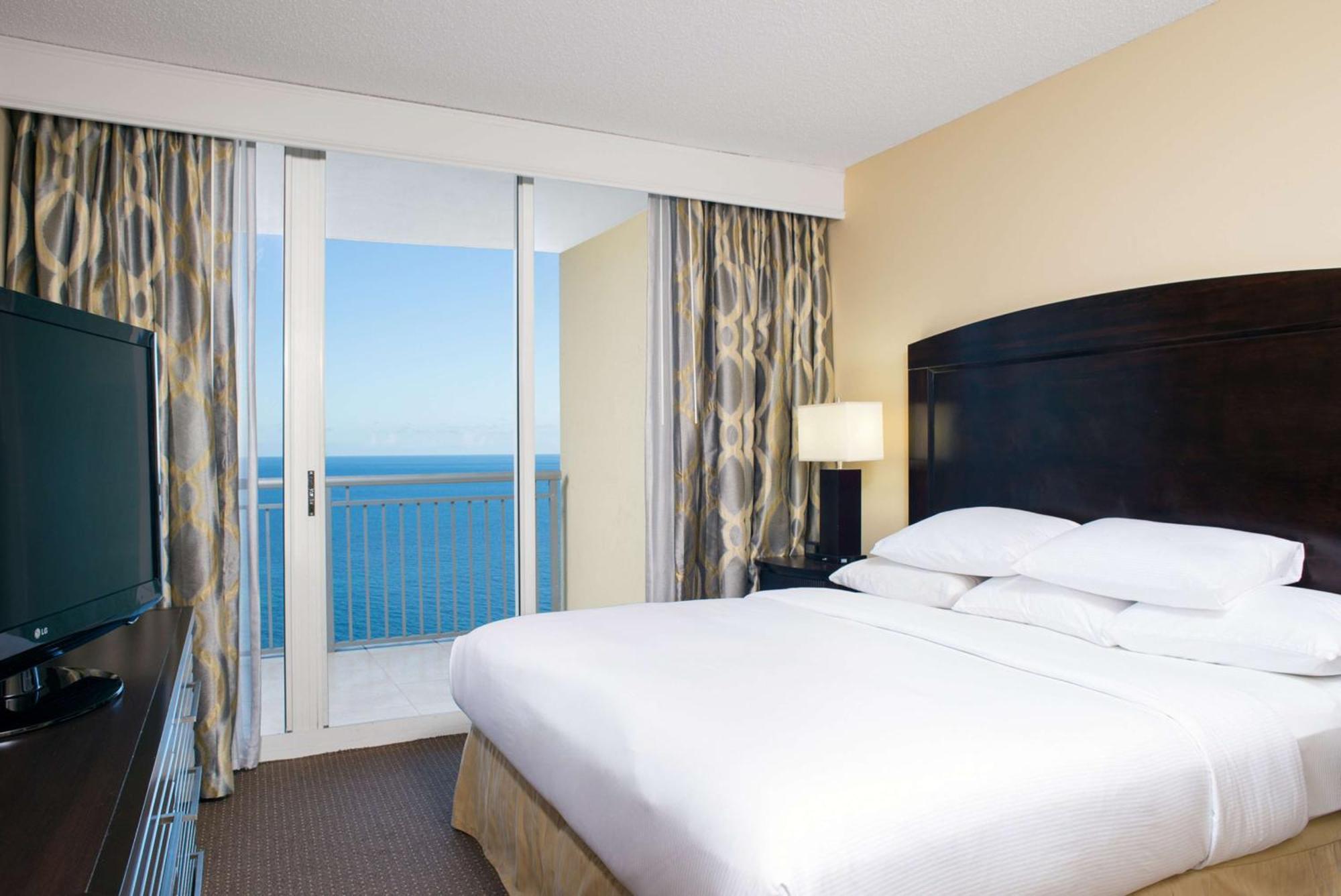 Doubletree By Hilton Ocean Point Resort - North Miami Beach Sunny Isles Beach Eksteriør bilde