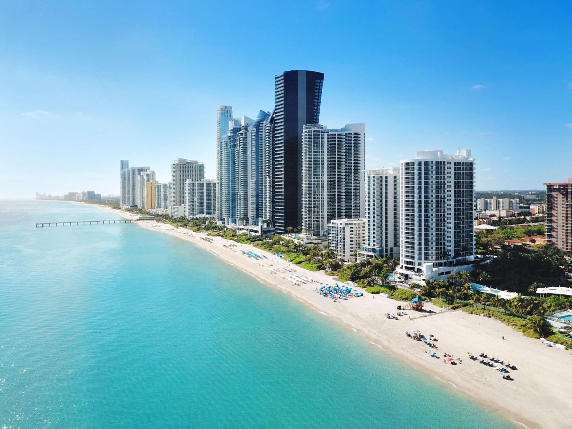 Doubletree By Hilton Ocean Point Resort - North Miami Beach Sunny Isles Beach Eksteriør bilde